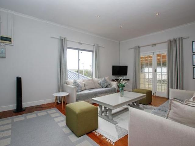Apartment for sale in Cape Town, Western Cape