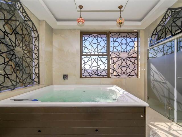 Apartment for sale in Seaview, Kwazulu-natal