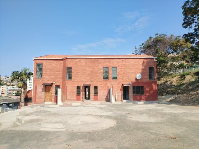 Apartment for rent in Seaview, Kwazulu-natal