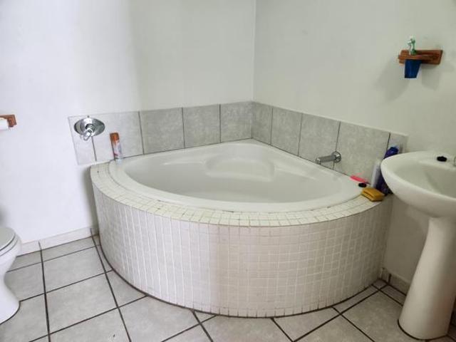 Apartment for sale in Ugu District Municipality, Kwazulu-natal