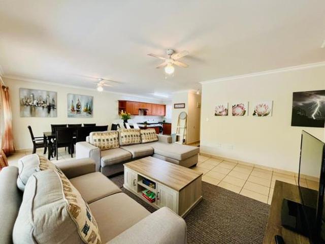Apartment for sale in Ugu District Municipality, Kwazulu-natal