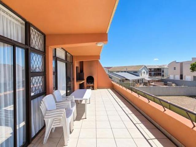 Apartment for sale in Margate, Hibiscus Coast Local Municipality