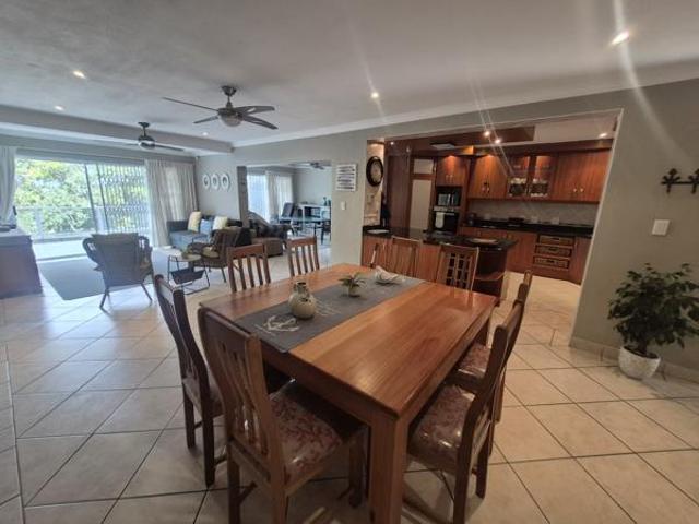 Apartment for sale in Ugu District Municipality, Kwazulu-natal