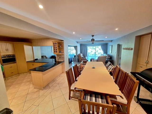 Apartment for sale in Ugu District Municipality, Kwazulu-natal