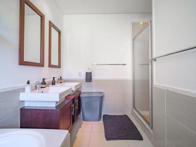 Apartment for sale in Princess Grant, Kwazulu-natal
