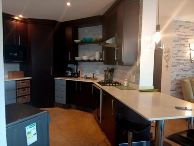 Apartment for sale in Princess Grant, Kwazulu-natal