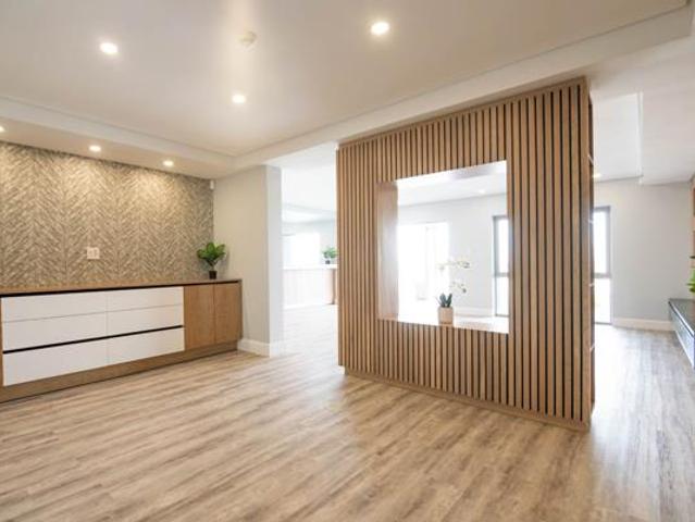 Apartment for sale in Port Elizabeth, Eastern Cape