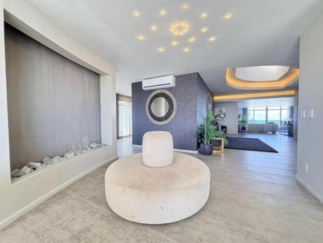 Apartment for sale in Cape Town, Western Cape