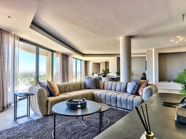 Apartment for sale in Cape Town, City of Cape Town