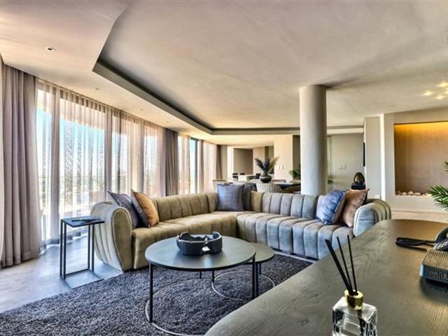 Apartment for sale in Cape Town, Western Cape