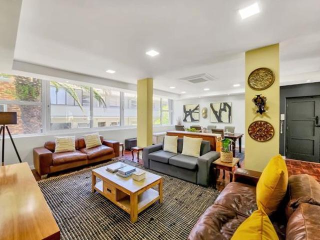 Apartment for sale in Cape Town, Western Cape
