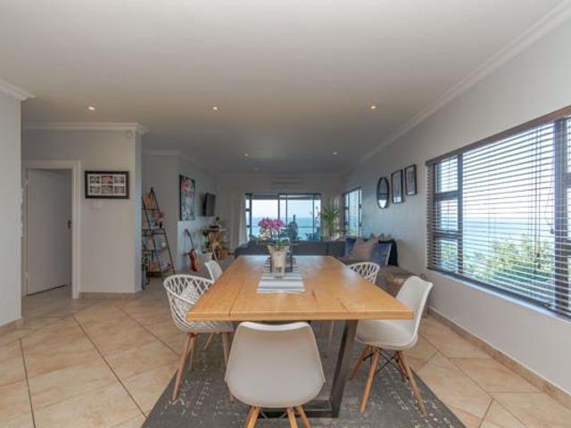 Apartment for sale in Umdloti, Kwazulu-natal