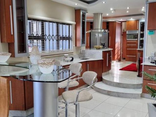 Apartment for sale in Umdloti, Kwazulu-natal