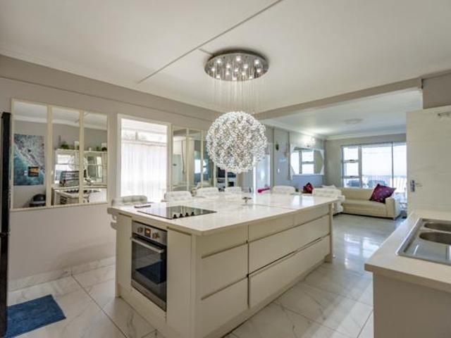 Apartment for sale in Umdloti, Kwazulu-natal