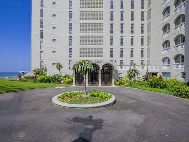 Apartment for sale in Umhlanga, Kwazulu-natal