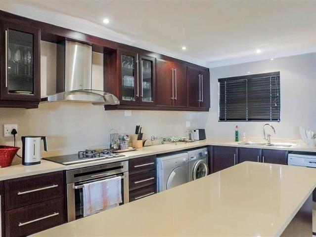 Apartment for sale in Seaview, Kwazulu-natal