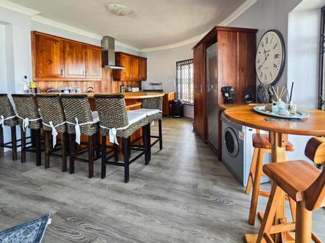 Apartment for sale in Ugu District Municipality, Kwazulu-natal