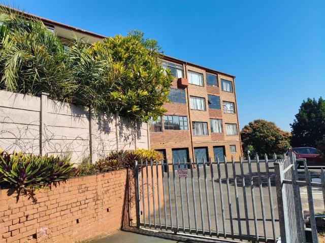Apartment for sale in Seaview, Kwazulu-natal