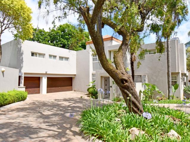 Apartment for rent in Sandton, City of Johannesburg Metropolitan Municipality