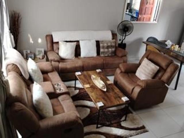 Apartment for rent in Nooitgedacht, Gauteng