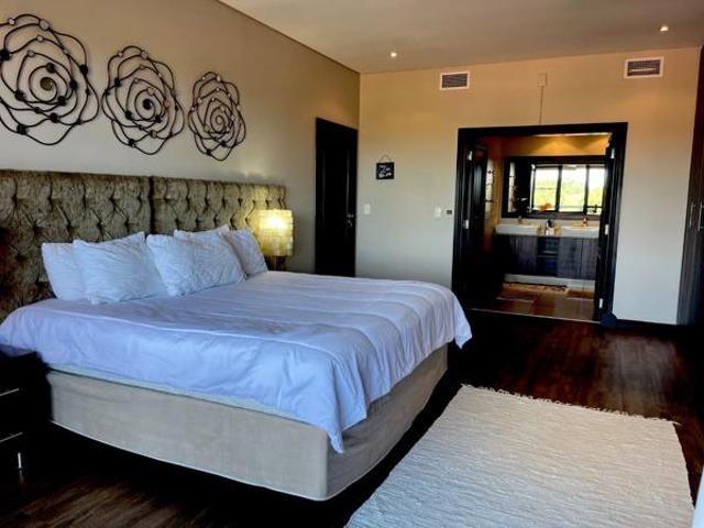 Apartment for sale in Princess Grant, Kwazulu-natal