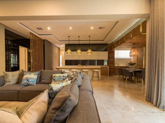 Apartment for sale in Princess Grant, Kwazulu-natal