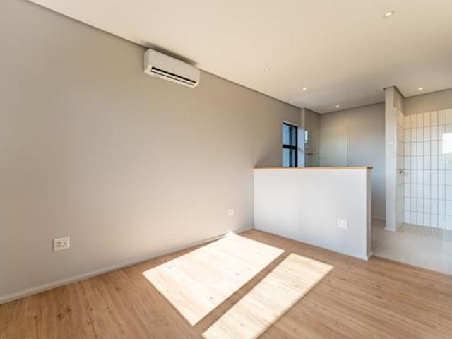 Apartment for sale in Princess Grant, Kwazulu-natal