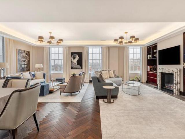 Apartment for sale in Marylebone, Greater London