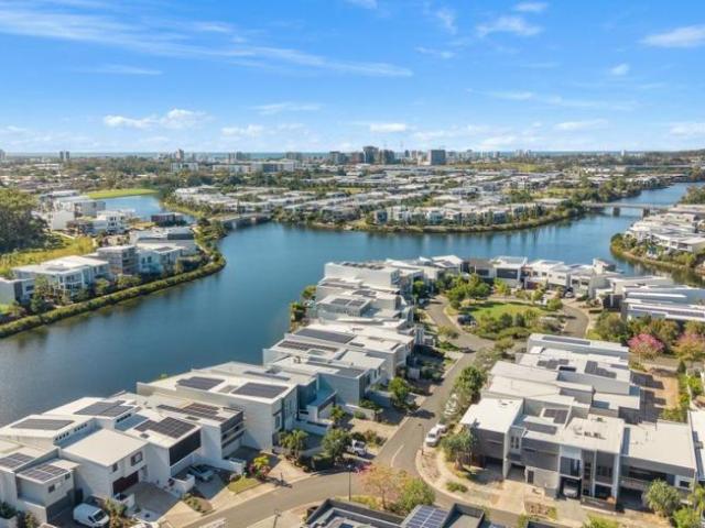 Apartment for rent in Kings Creek, Queensland