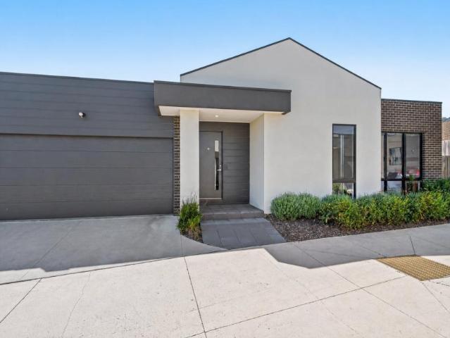 Apartment for rent in Camerons Creek, Victoria
