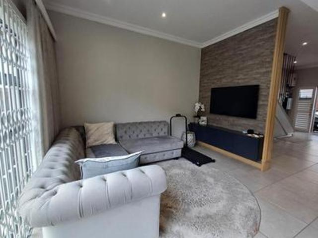 Apartment for sale in Seaview, Kwazulu-natal
