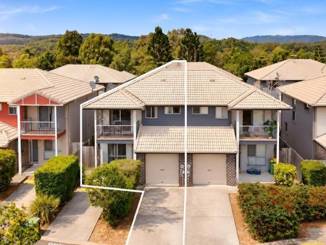Apartment for sale in Pacific Pines, Gold Coast City