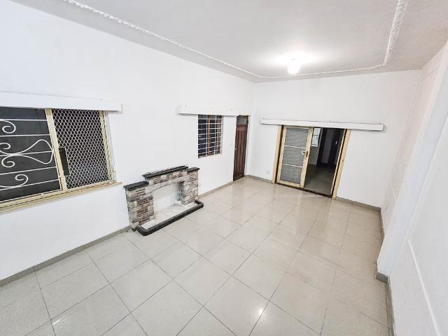 Apartment for rent in Seaview, Kwazulu-natal