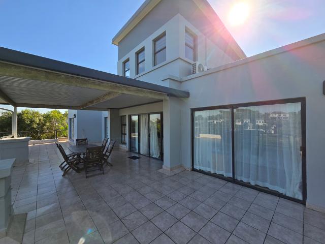 Apartment for rent in Princess Grant, Kwazulu-natal