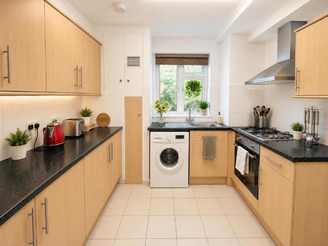Flat for rent in St. John's Wood, Greater London
