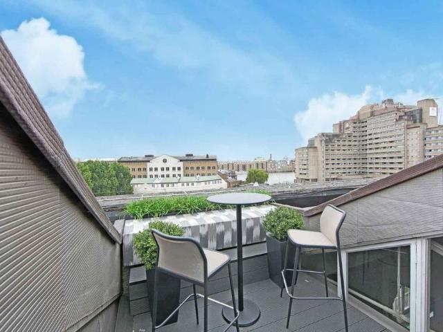 Apartment for rent in Tower Liberty, Wapping