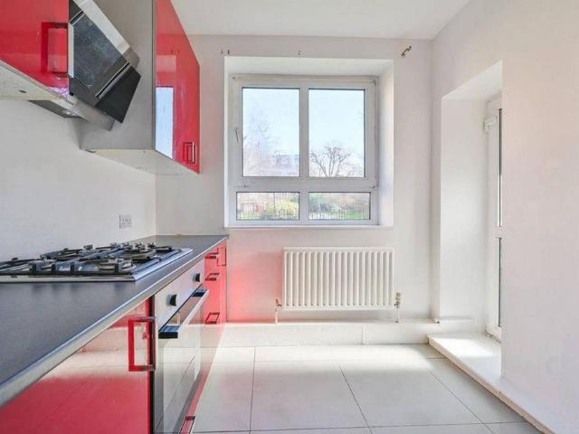 Apartment for rent in St. John's Wood, Isle Of Man