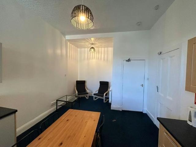 Apartment for rent in Morningside, Scotland