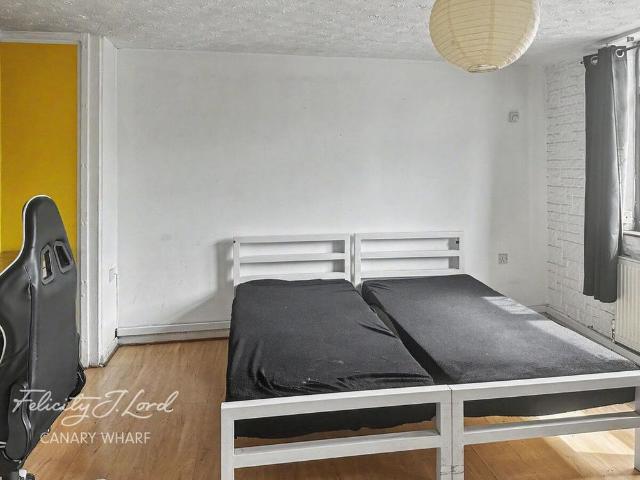 Apartment for rent in Isle Of Dogs, Greater London