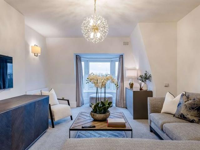 Apartment for rent in St. John's Wood, Greater London