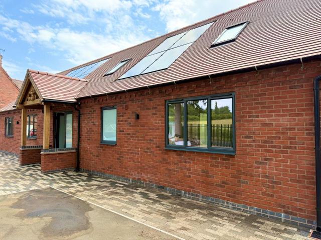 Flat for rent in Green Close, Warwickshire