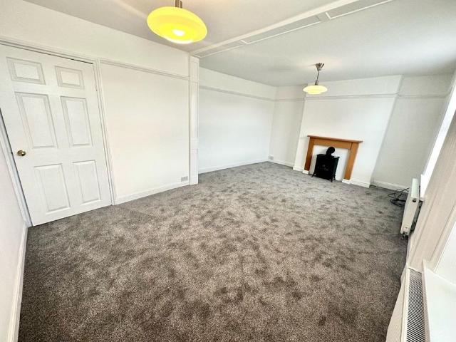 Apartment for rent in Tywyn, Wales