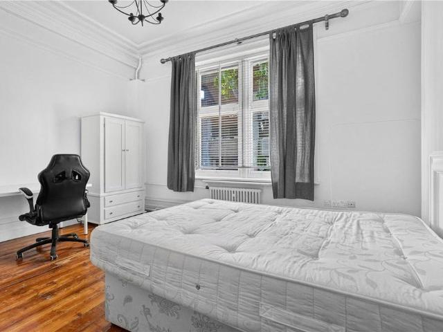 Apartment for rent in Saint Giles, Bloomsbury