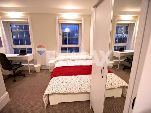 Apartment for rent in Canary Wharf, Greater London