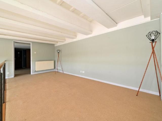 Apartment for rent in London Borough of Hammersmith and Fulham, Greater London