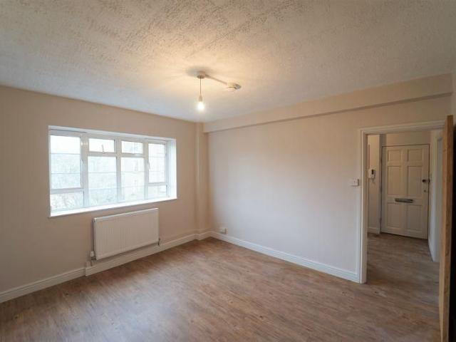 Apartment for rent in Paddington, Greater London