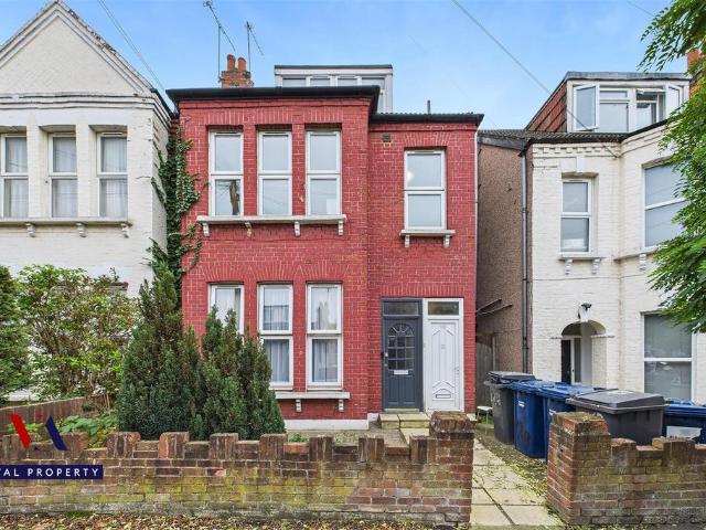 Flat for rent in Cat Hill, Isle Of Man