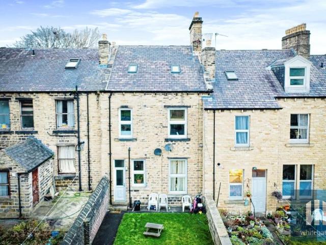 Flat for rent in Highfields, Huddersfield