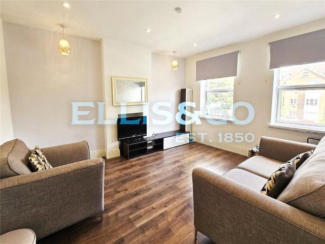 Apartment for rent in Wealdstone, Greater London
