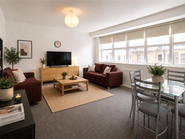 Apartment for rent in Earl's Court, Greater London